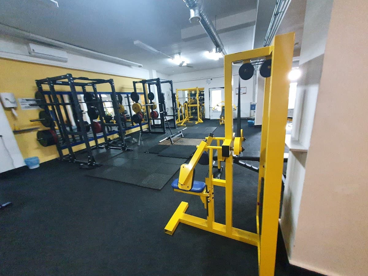 IRON BROTHERS GYM
