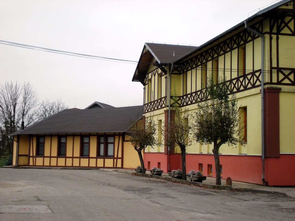 Fitness s telocvičňou - Číž